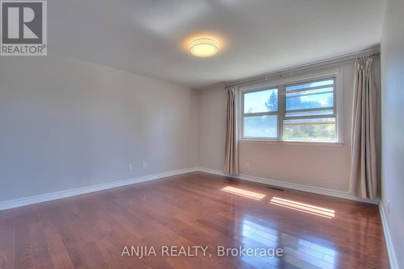 14 Cherrystone Drive — photo 17 of 29