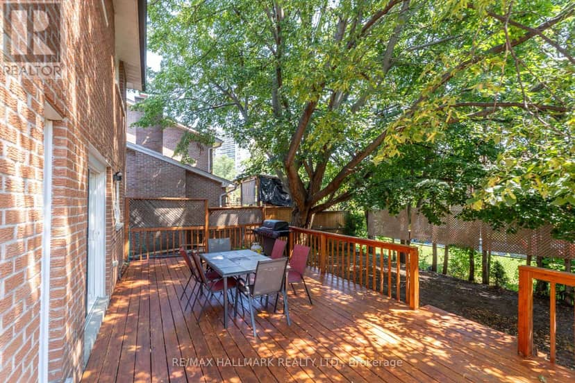 17 Twin Circle Court — photo 26 of 39