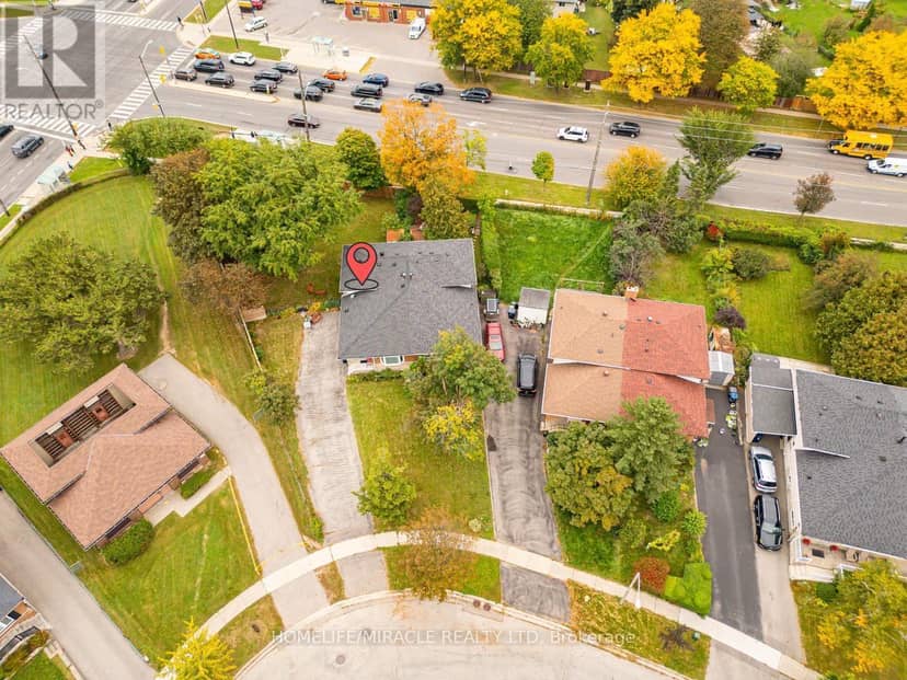 54 Sunderland Crescent — photo 4 of 40