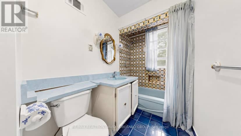 108 York Downs Drive — photo 15 of 37