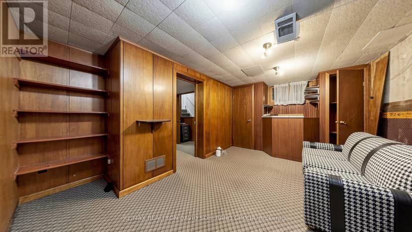 108 York Downs Drive — photo 23 of 37