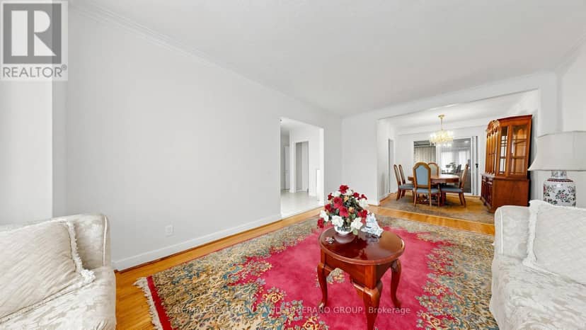 108 York Downs Drive — photo 9 of 37