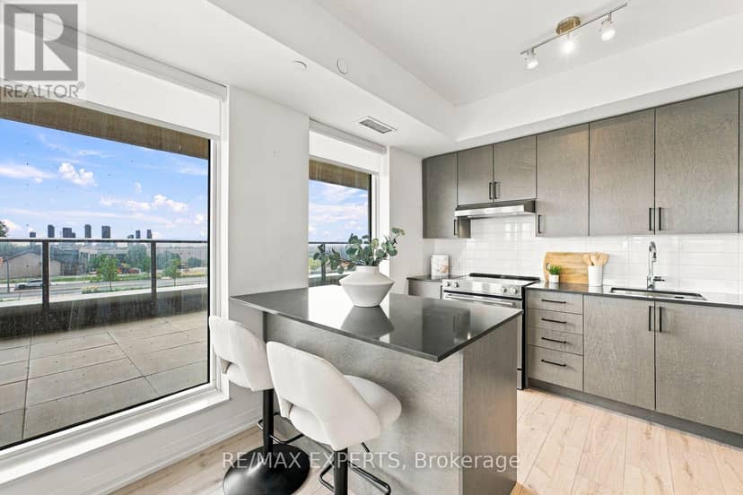 224 - 8960 Jane Street — photo 10 of 40