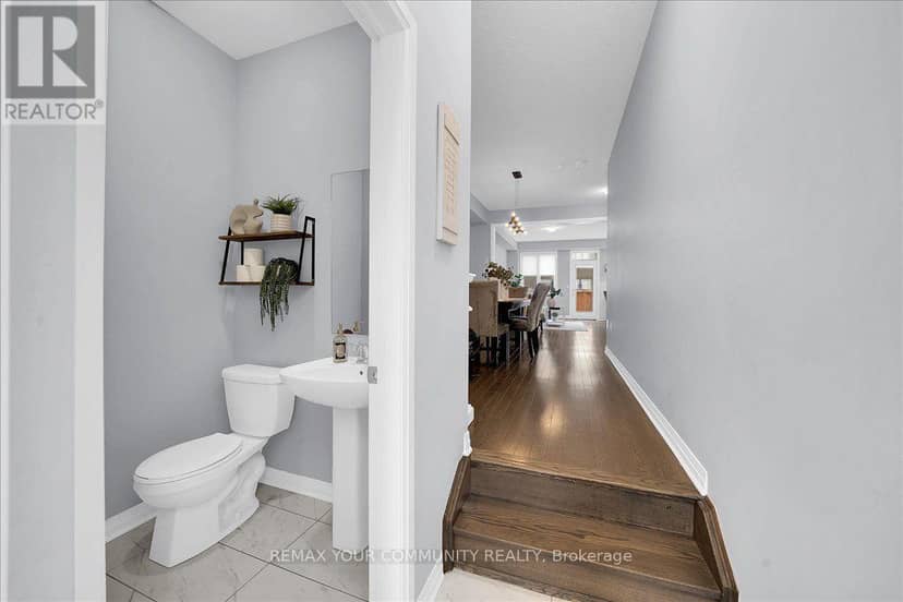211 Landolfi Way — photo 5 of 40