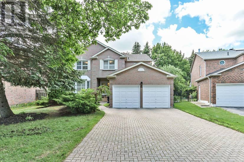 14 Montrose Crescent — photo 1 of 40