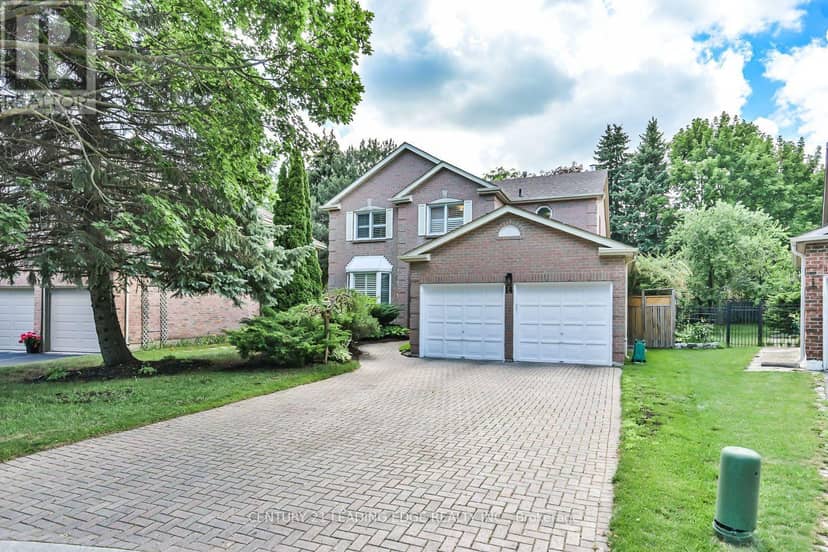 14 Montrose Crescent — photo 2 of 40