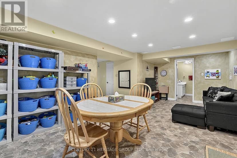 214 Lancaster Avenue — photo 27 of 40