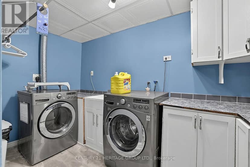 214 Lancaster Avenue — photo 29 of 40