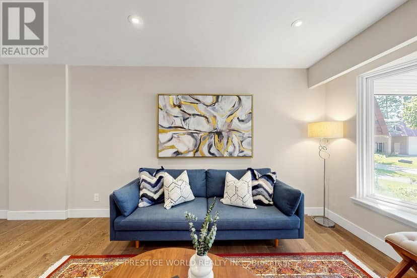 20 Hester Court, Markham, photo 8