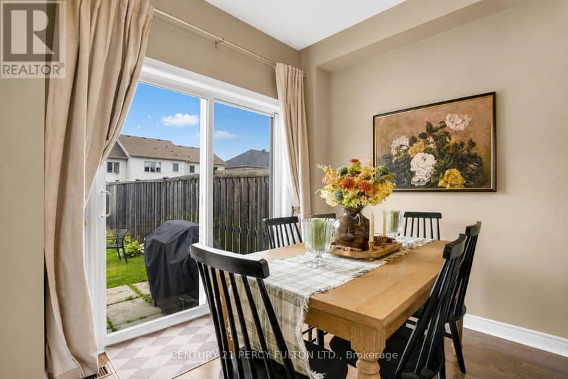 19 Pearcey Crescent, Barrie, photo 8