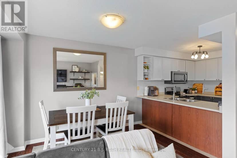 22 Ridwell Street, Barrie, photo 7
