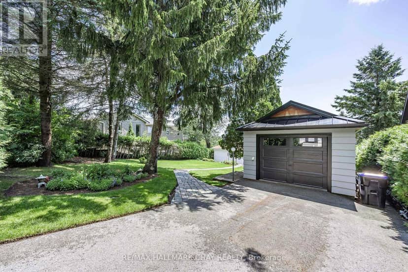 1125 Woodland Drive — photo 9 of 22