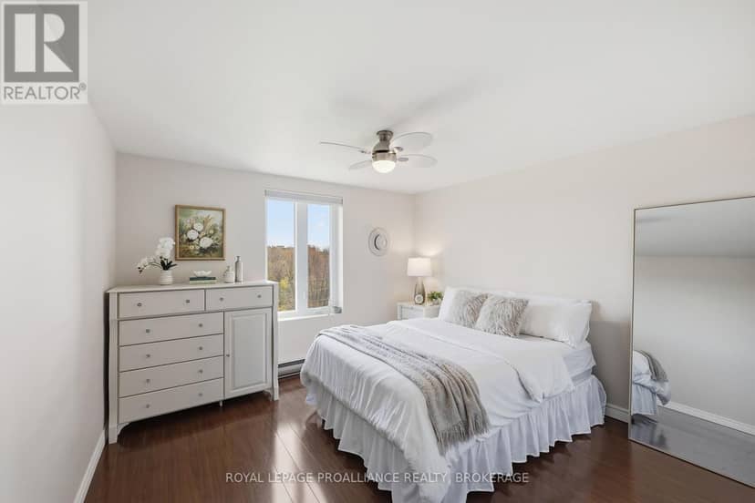 609 - 358 Queen Mary Road — photo 19 of 40