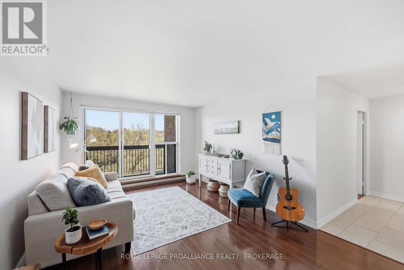 609 - 358 Queen Mary Road — photo 9 of 40
