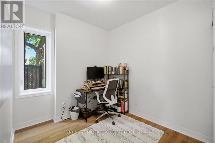 102 - 70 Stewart Street, Oakville, photo 4