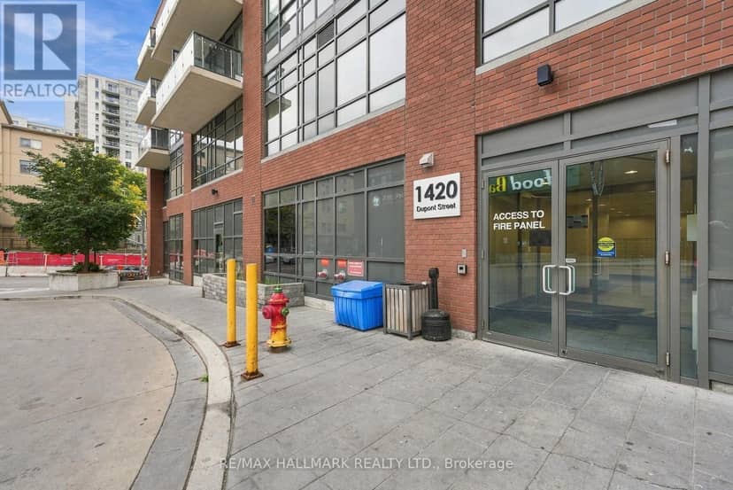 1408 - 1420 Dupont Street — photo 4 of 34