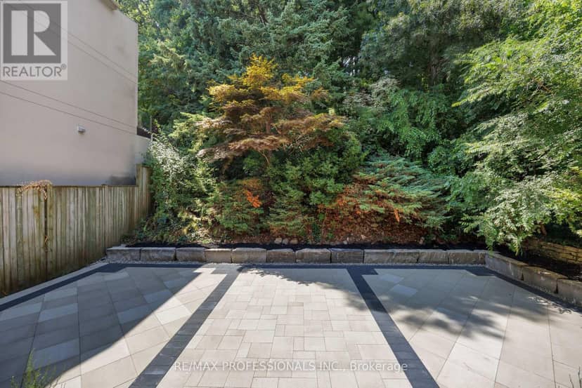 30 Dacre Crescent — photo 25 of 40