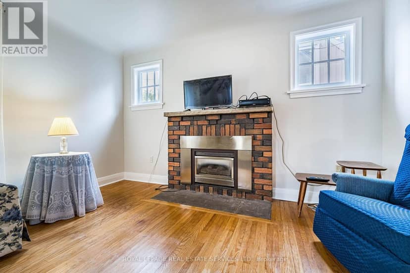 46 Frederick Street, Brampton, photo 5