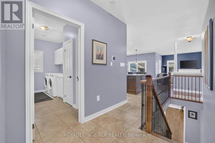 30 Borland Crescent — photo 19 of 40
