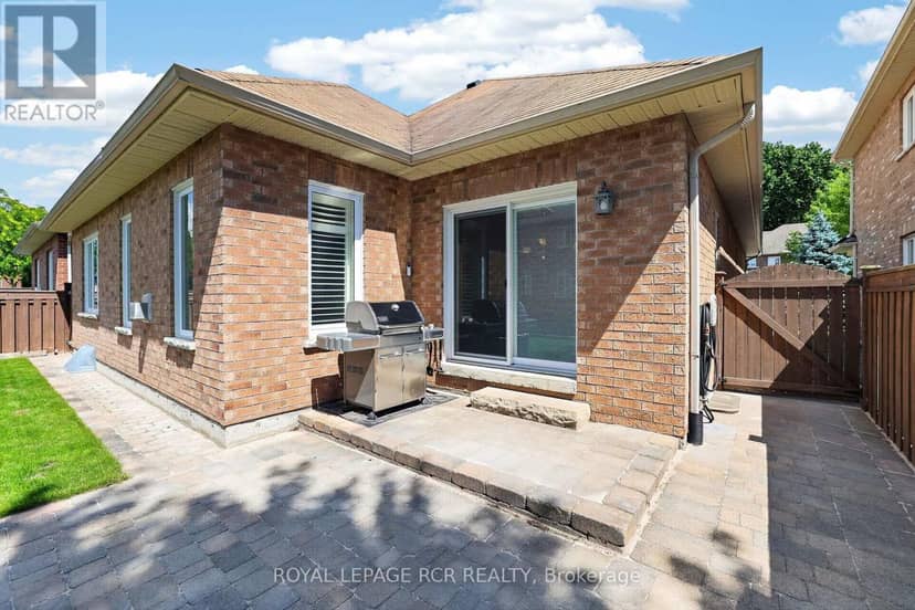 30 Borland Crescent — photo 33 of 40