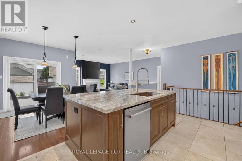 30 Borland Crescent, Caledon, photo 6