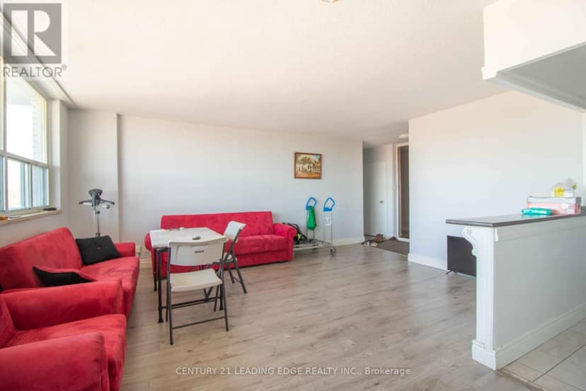 703 - 80 Grandravine Drive, Toronto, photo 5