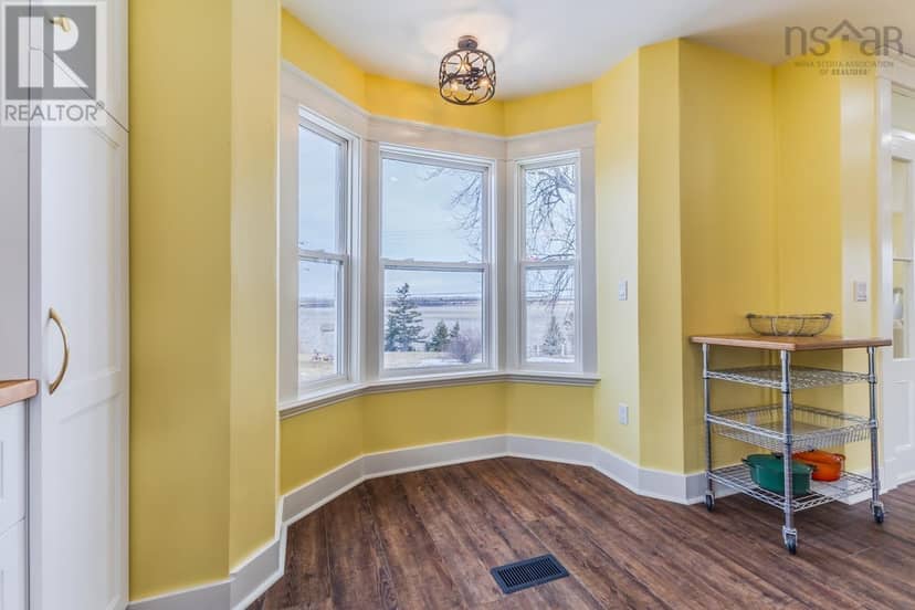 60 Church Street — photo 10 of 40