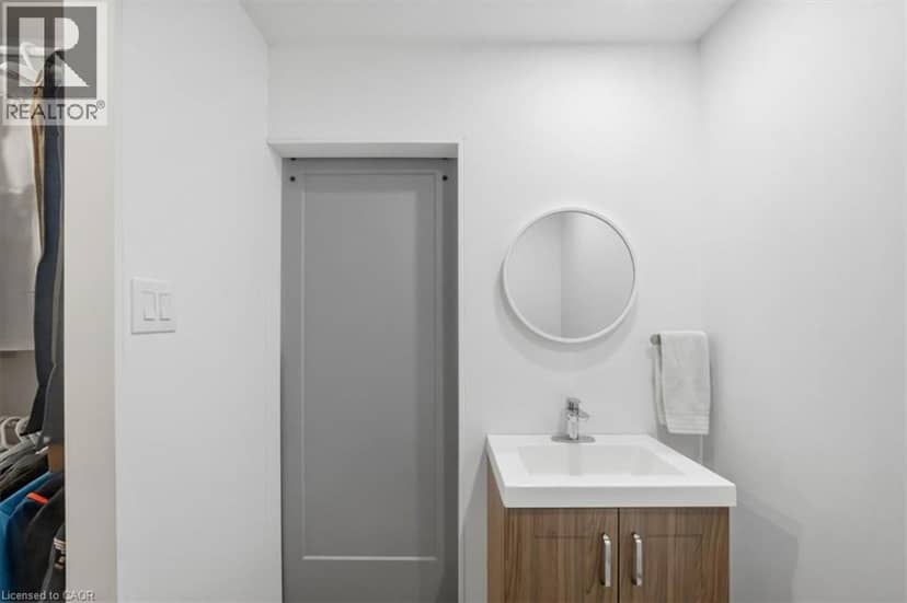 303 Bruce Rd 9 — photo 20 of 32
