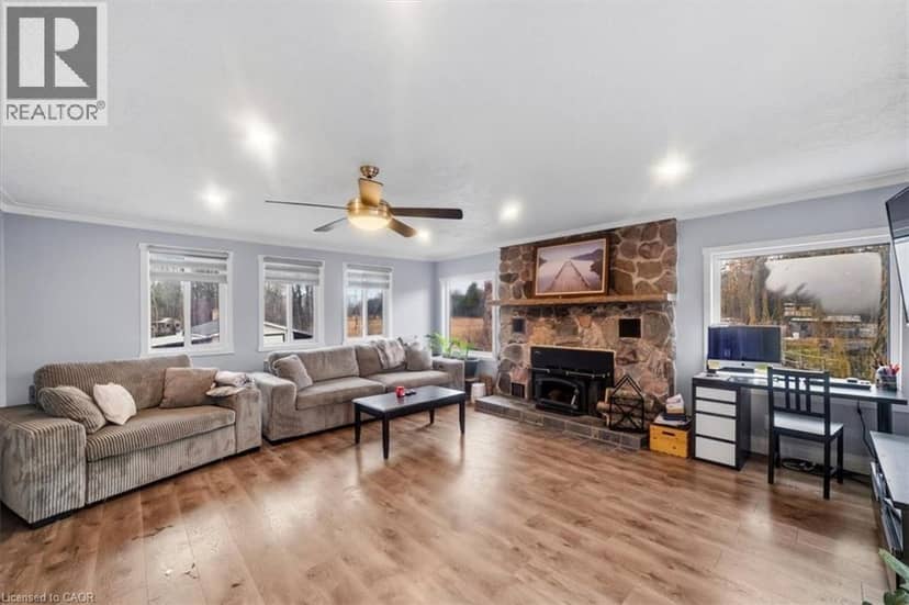 303 Bruce Rd 9 — photo 8 of 32