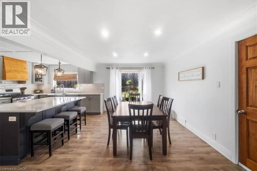 303 Bruce Rd 9 — photo 7 of 32