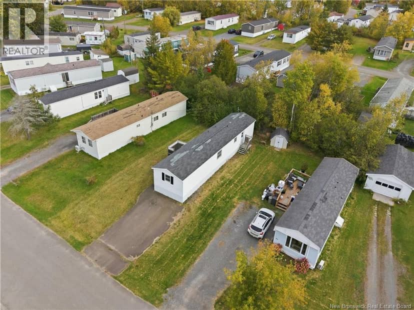 90 Eastwood Street — photo 20 of 21