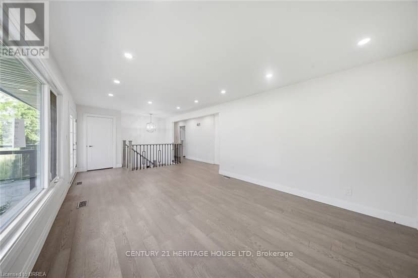 360 Bishopsgate Road — photo 8 of 40