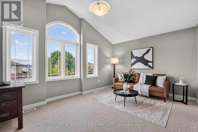 4890 Allan Court — photo 4 of 40