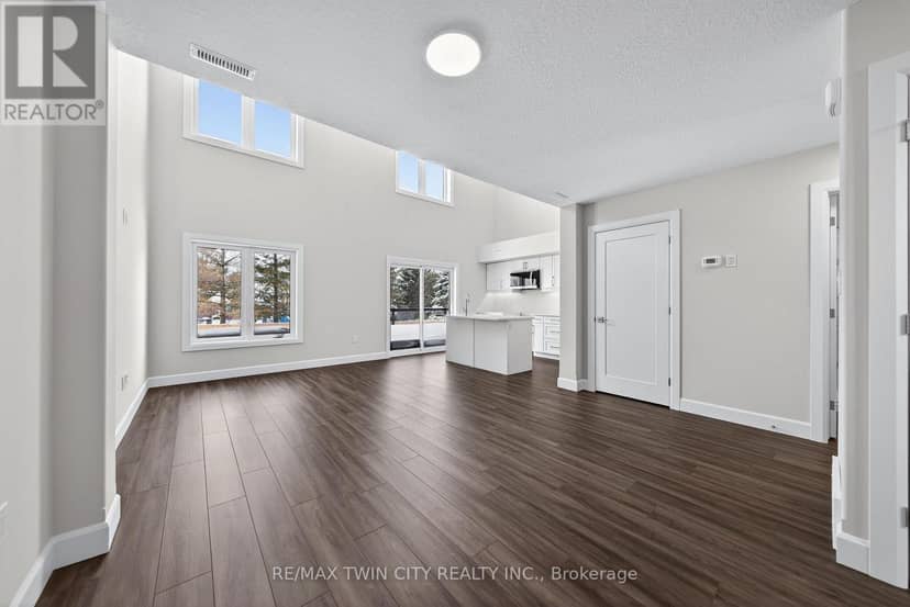 45 - 3202 Vivian Line, Stratford, photo 6
