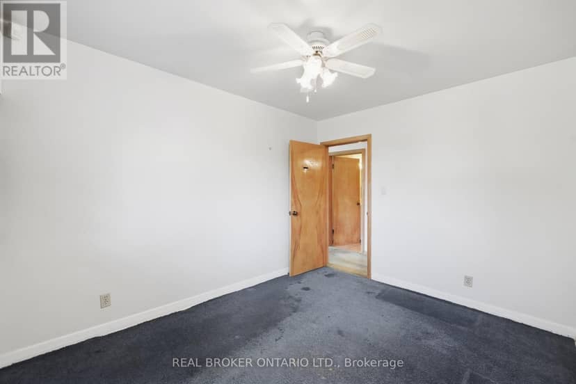 8 Hill Place — photo 15 of 37