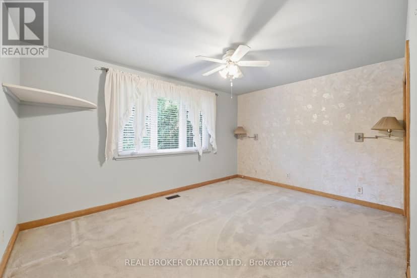 8 Hill Place — photo 17 of 37