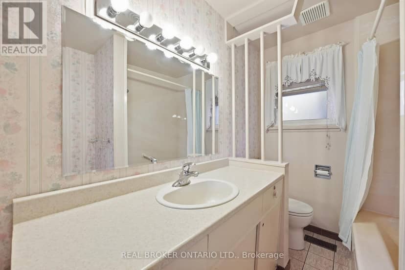 8 Hill Place — photo 22 of 37