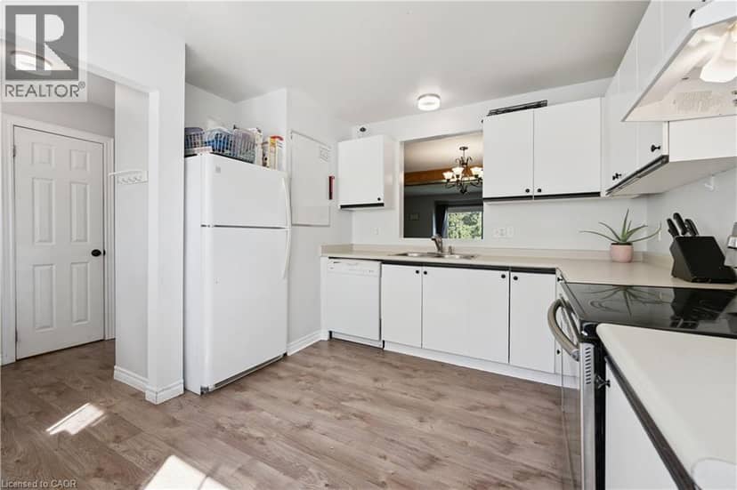 26 POPLAR Drive Unit# 39, Cambridge, photo 5
