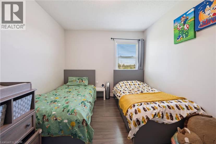 26 POPLAR Drive Unit# 39 — photo 17 of 27