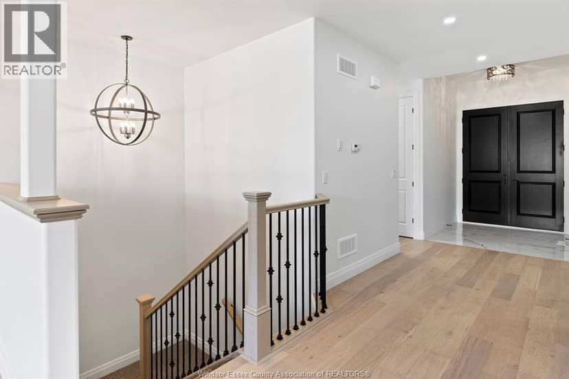 3592 Sutton Avenue — photo 16 of 27