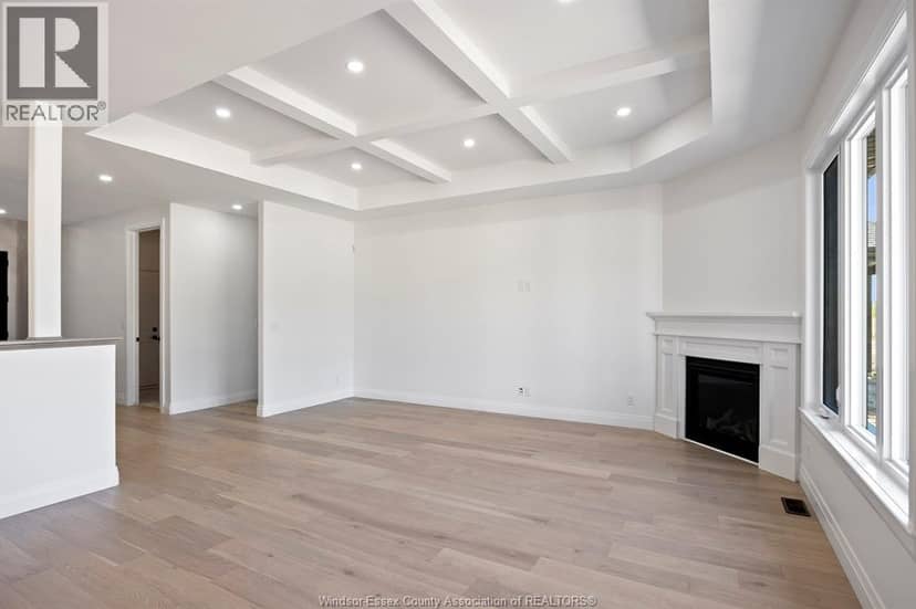 3592 Sutton Avenue — photo 20 of 27
