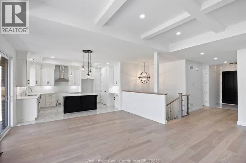 3592 Sutton Avenue — photo 21 of 27
