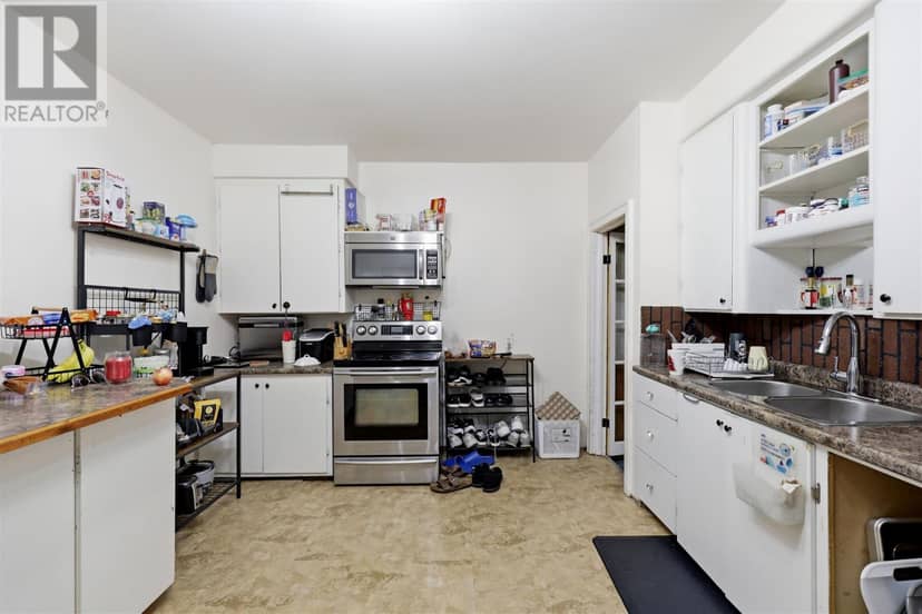 432 Wallace TER — photo 4 of 26