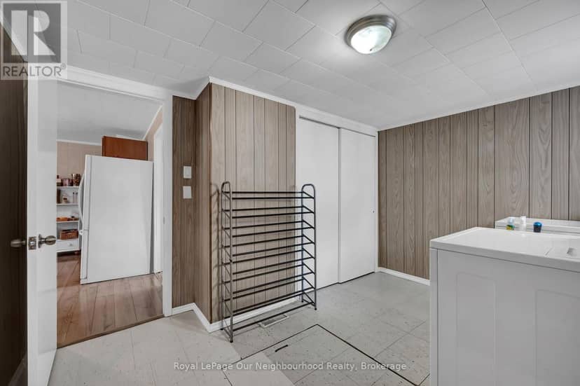 66 Wellington Street — photo 26 of 40