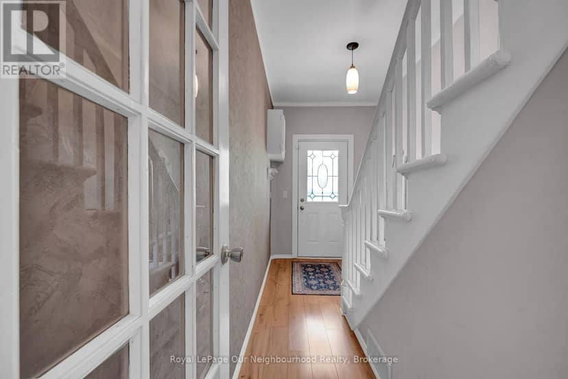 66 Wellington Street, Clarington, photo 8