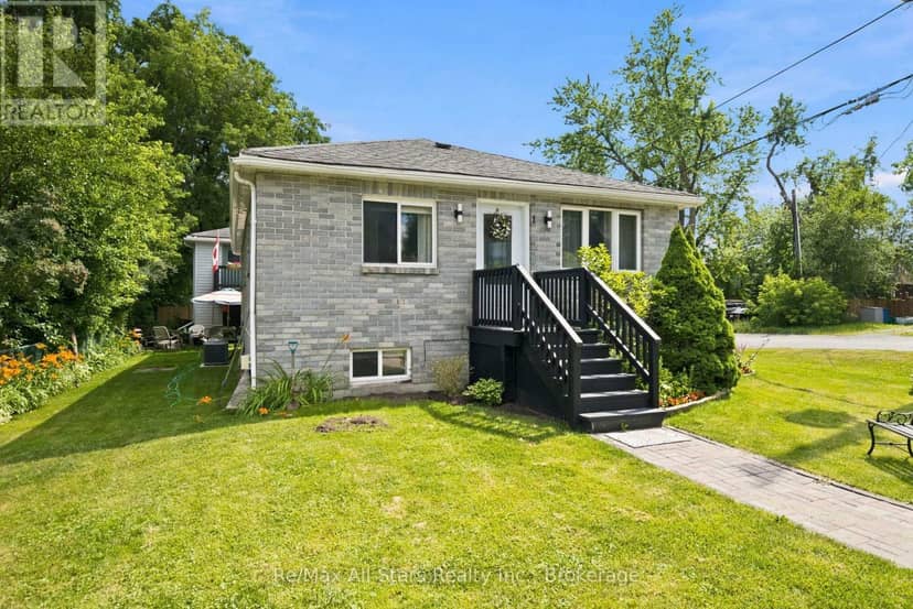 1 Maple Grove Street, Whitchurch-Stouffville