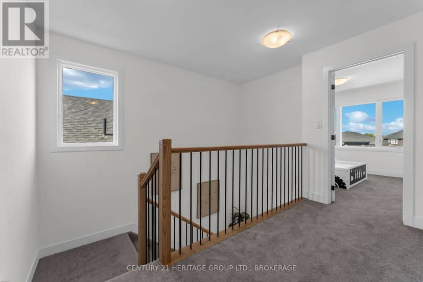 48 Dusenbury Drive — photo 19 of 40
