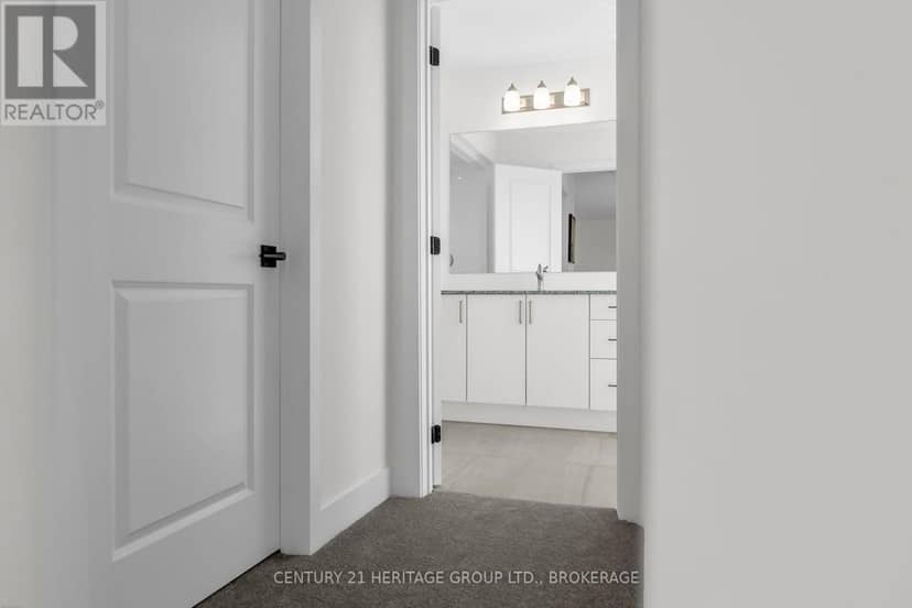 48 Dusenbury Drive — photo 37 of 40