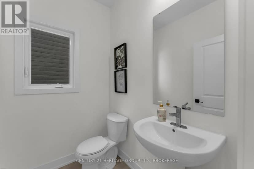 48 Dusenbury Drive, Loyalist, photo 7