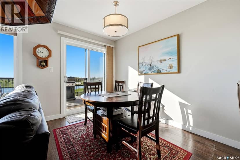 8837 Kestral DRIVE — photo 9 of 40